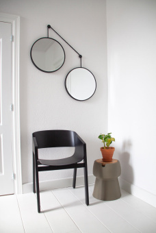 Balance M Black (Баланс) Зеркала на подвесе в тонкой раме 90*80 см