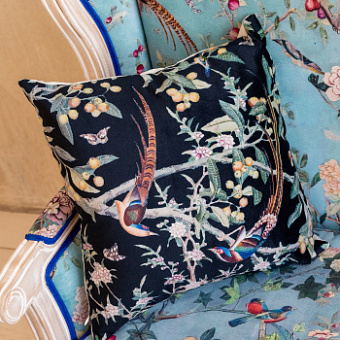 Подушка декоративная «Императорский сад» black, версия 4