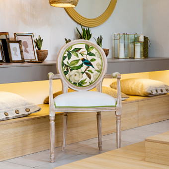 Полукресло «Цветущая аристократка» (лайт голд), версия 2