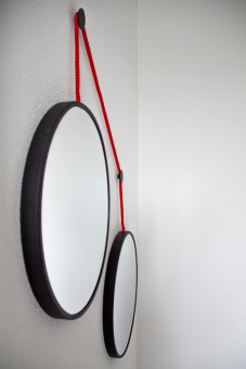 Balance M Black (Баланс) Зеркала на подвесе в тонкой раме 90*80 см