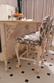 Полубарный стул Жозефина (без спинки)