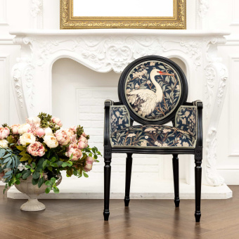 Кресло (стул со сплошными подлокотниками) «Белая птица»