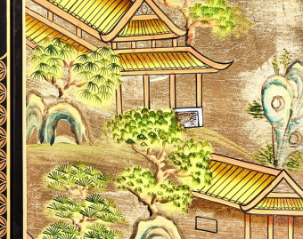 Шкаф Gold на высоких ножках, Золотой родник