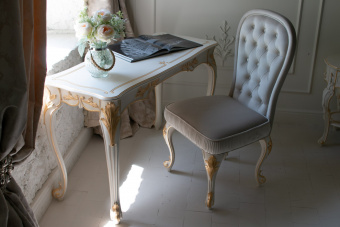 Консоль Жозефина