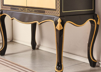 Шкаф Gold на высоких ножках, Золотой родник